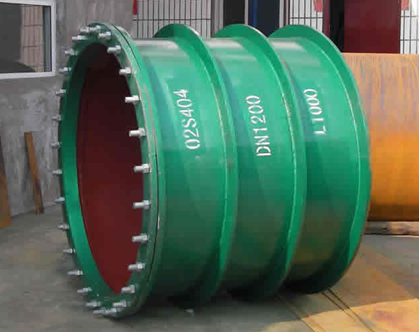 大口徑柔性<a href=http://www.www.hughf.com.cn target=_blank class=infotextkey>防水套管</a>庫存